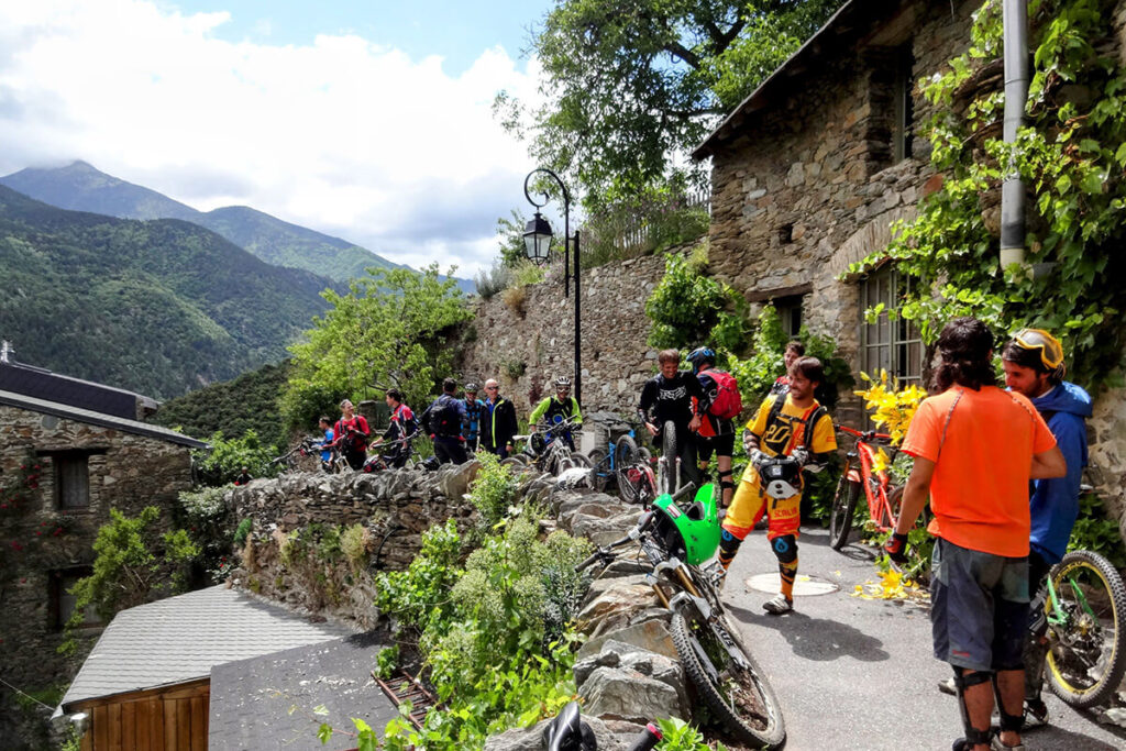 Endless Singletrack Pyrenees MTB Tour - photo 10