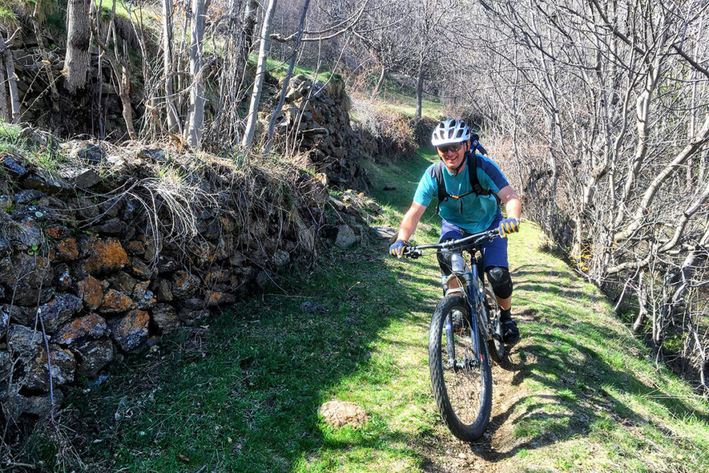 Endless Singletrack Pyrenees MTB Tour - photo 18