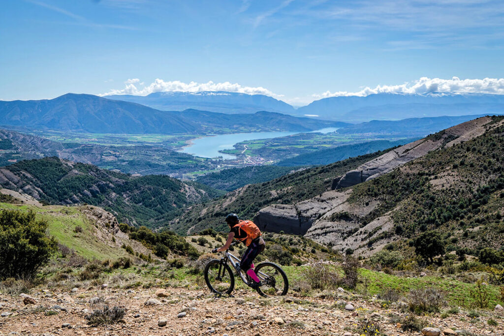 Endless Singletrack Pyrenees MTB Tour - photo 3