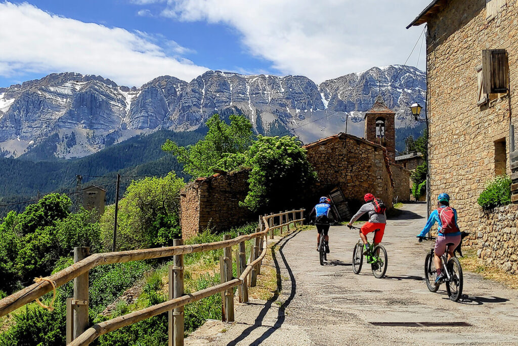 Endless Singletrack Pyrenees MTB Tour - photo 31
