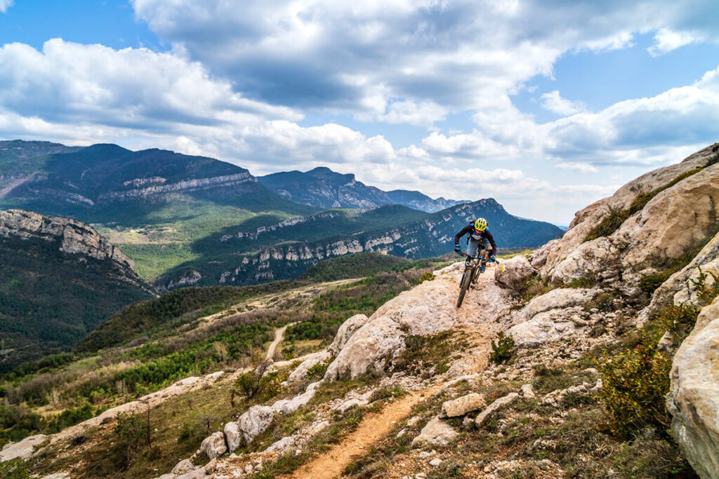 Endless Singletrack Pyrenees MTB Tour - photo 4