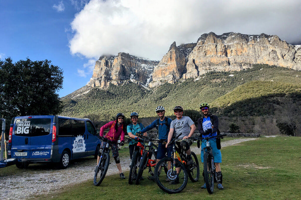 Enduro Flow Pyrenees MTB Tour - photo 12