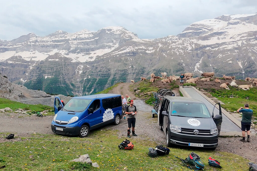 Enduro Flow Pyrenees MTB Tour - photo 18